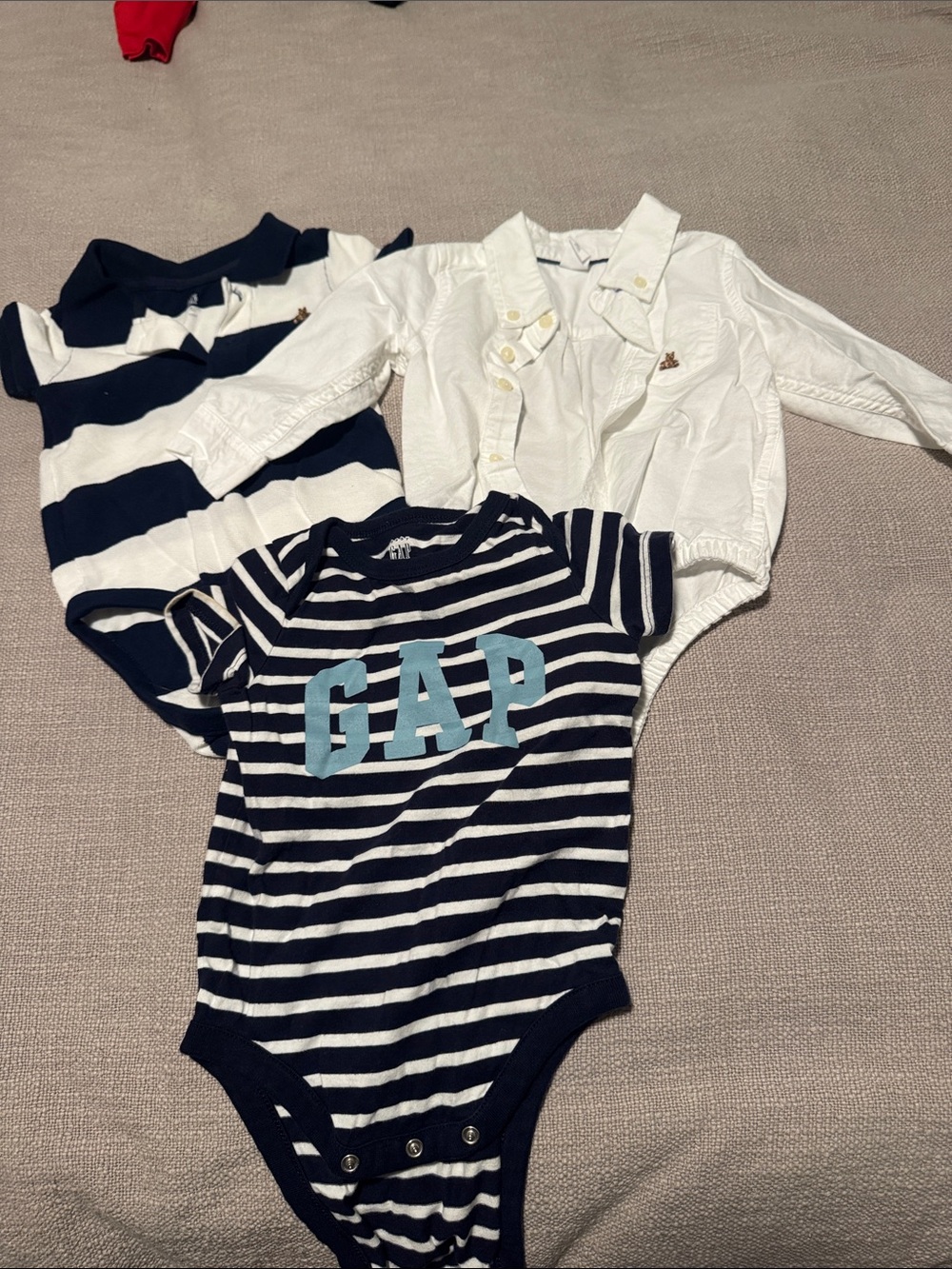 Baby GAP 12-18M bodysuit lot